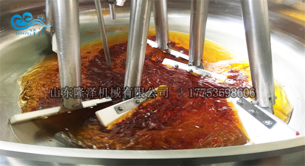 辣椒（jiāo）醬炒鍋
