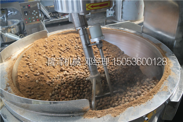 河北邯鄲客戶到廠試機(jī)LZ-1000B電磁炒藥(yào)機現場簽訂合同(試機現場)